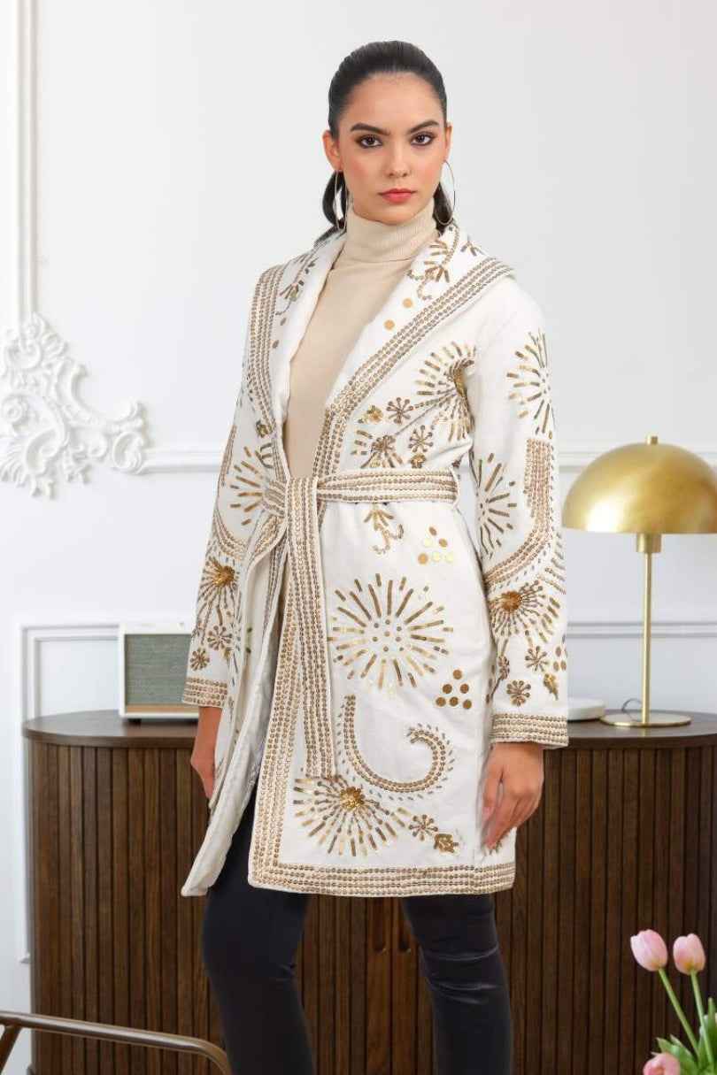 Abrigo Yara con Bordado Dorado