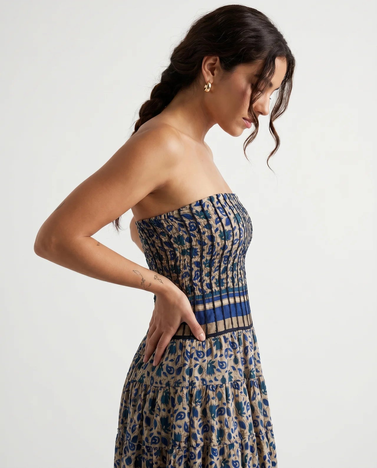 Vestido Évora | La Elegancia Artesanal que Despierta Todas las Miradas