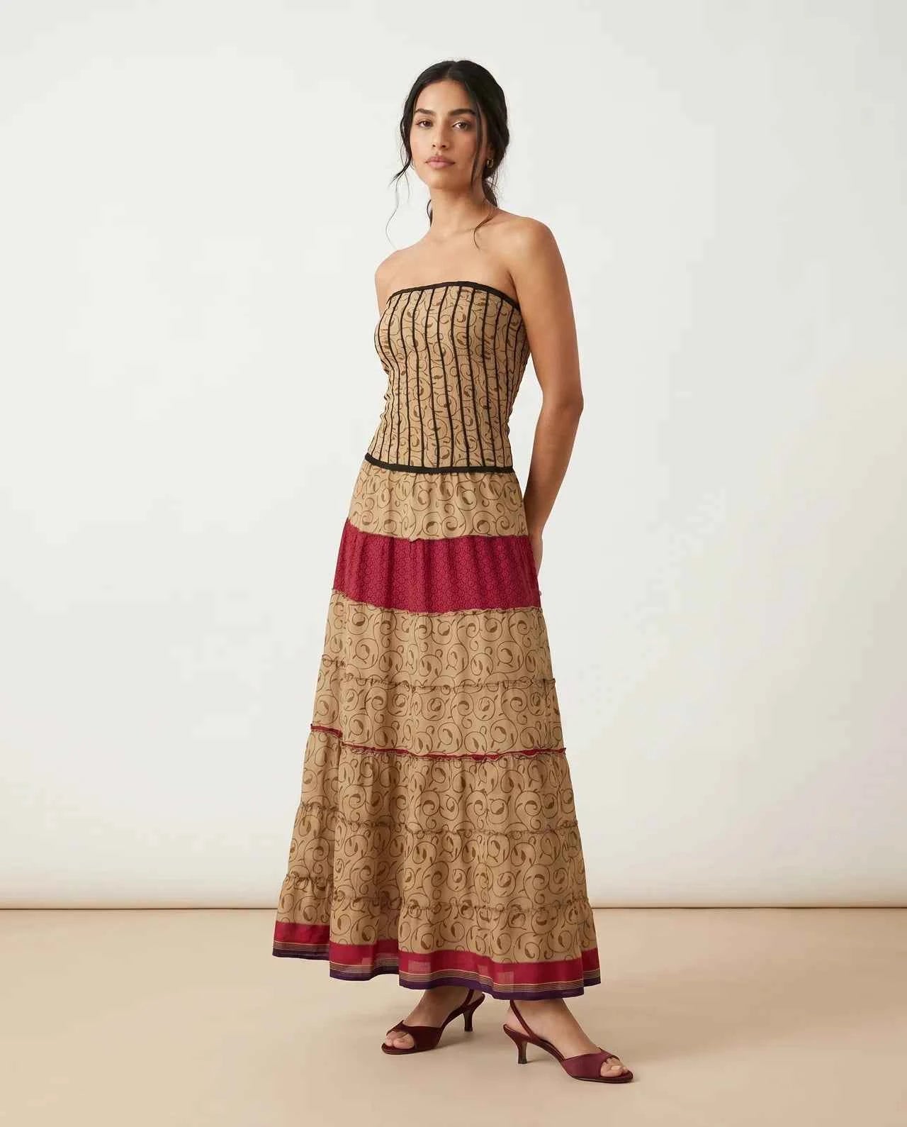 Vestido Évora | La Elegancia Artesanal que Despierta Todas las Miradas