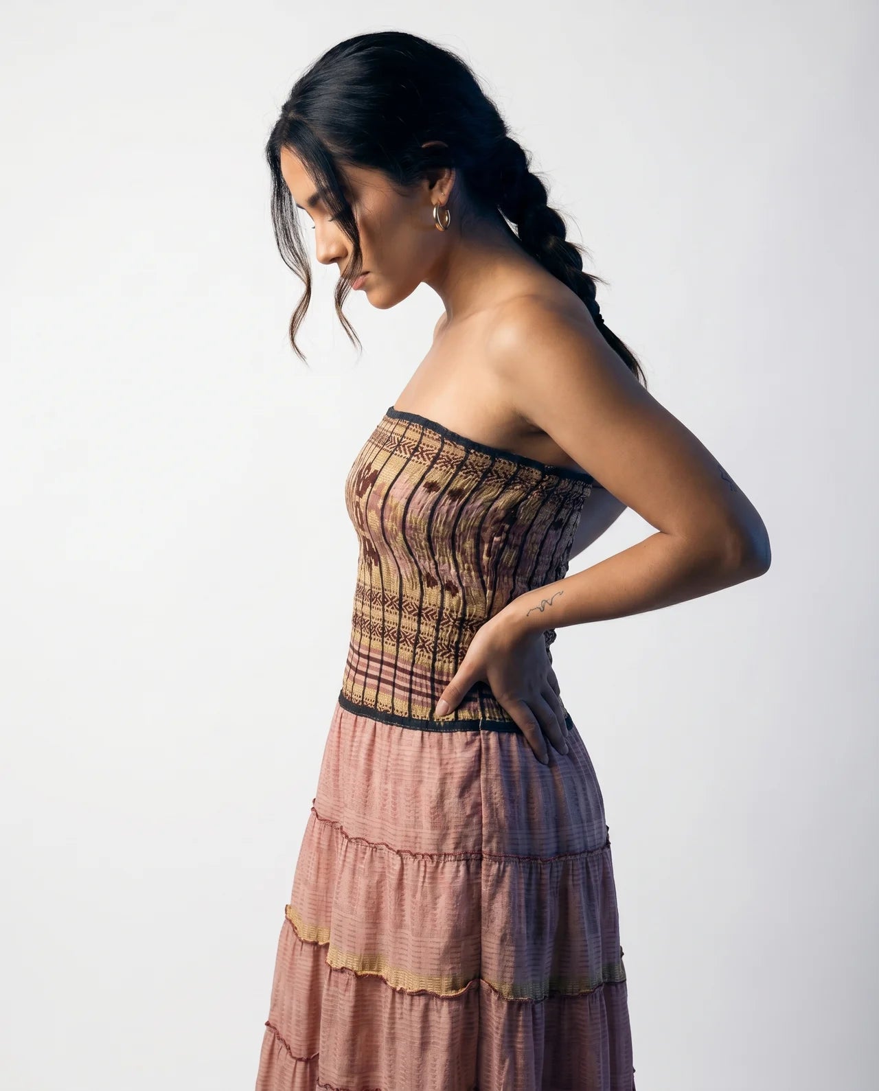 Vestido Évora | La Elegancia Artesanal que Despierta Todas las Miradas