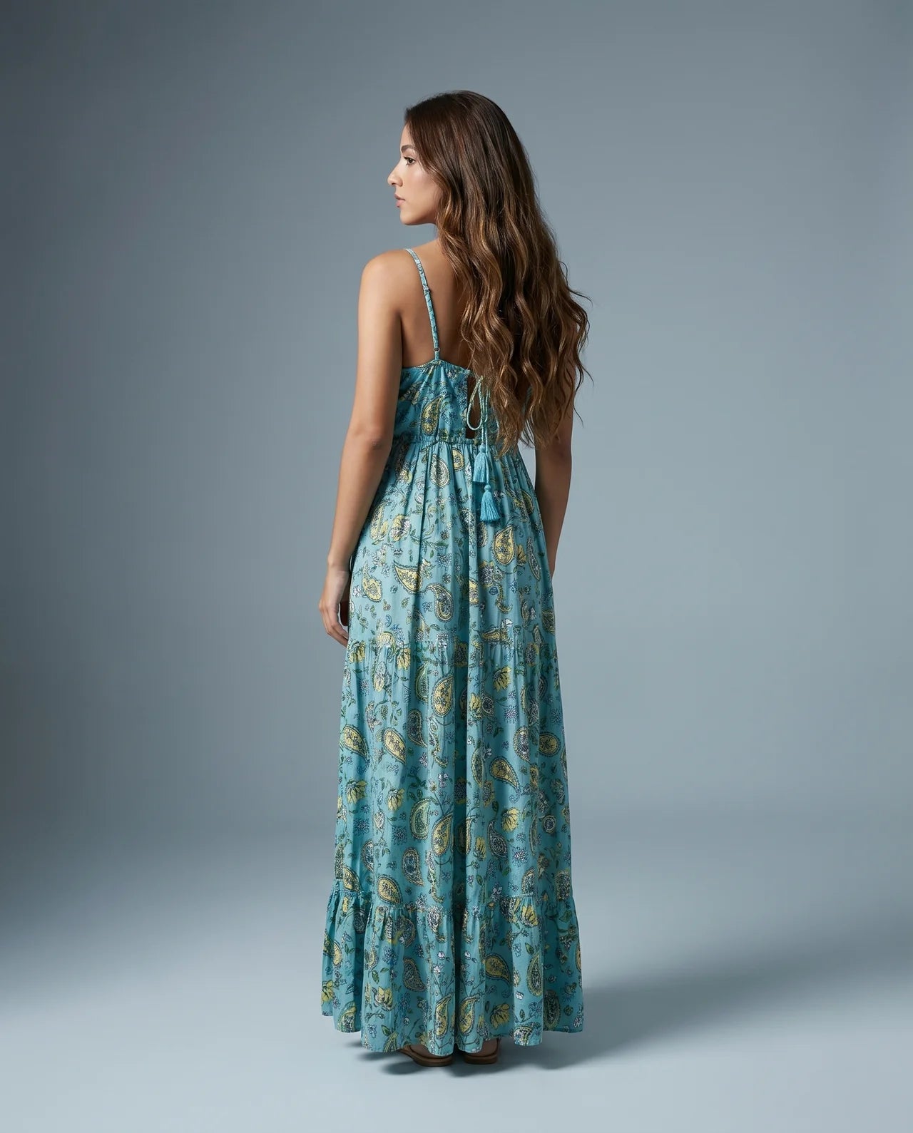 Vestido Murk | Un Diseño Exclusivo que Realza tu Belleza en Cada Paso