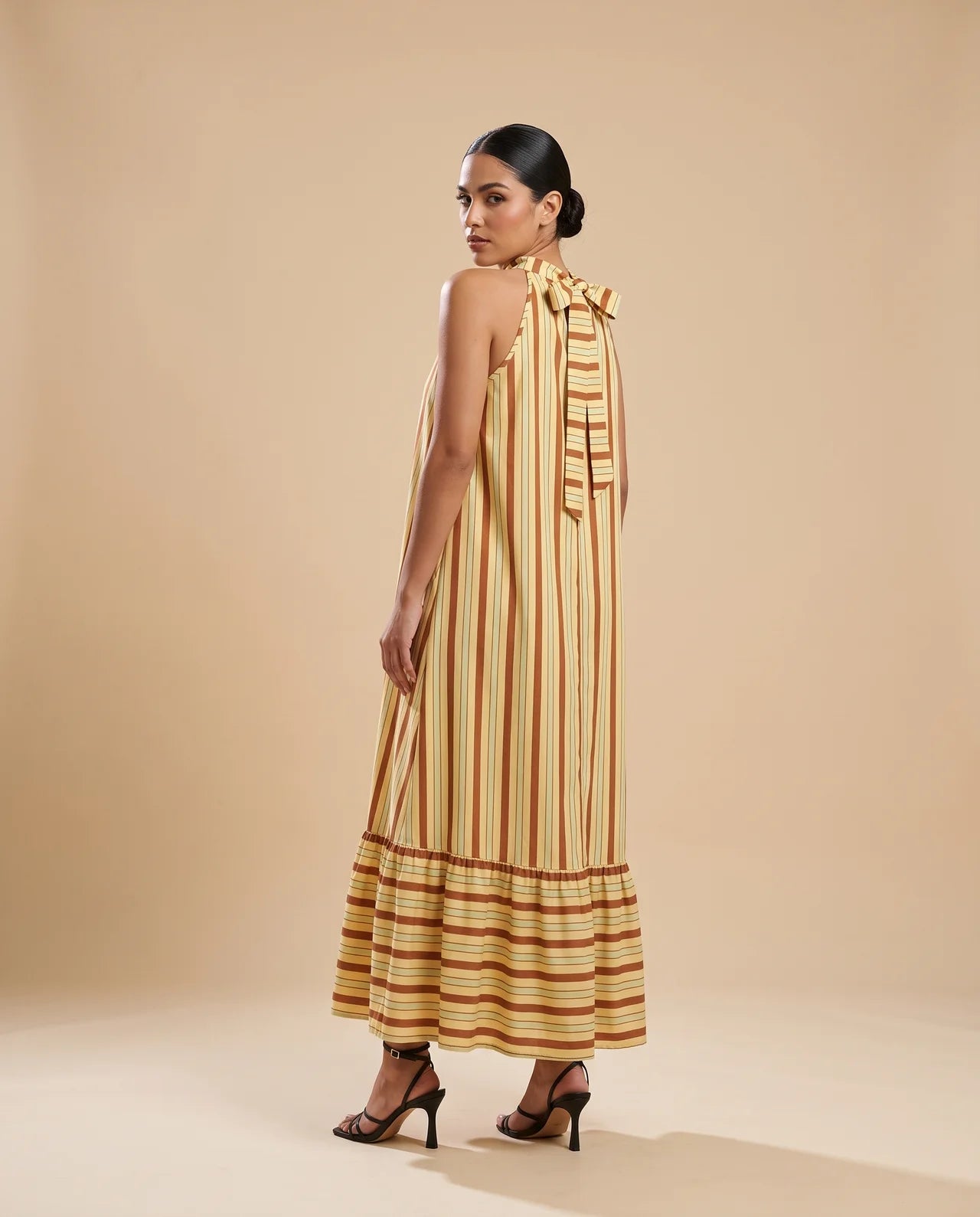 Vestido Aria | La Elegancia Atemporal que Realza tu Belleza Natural