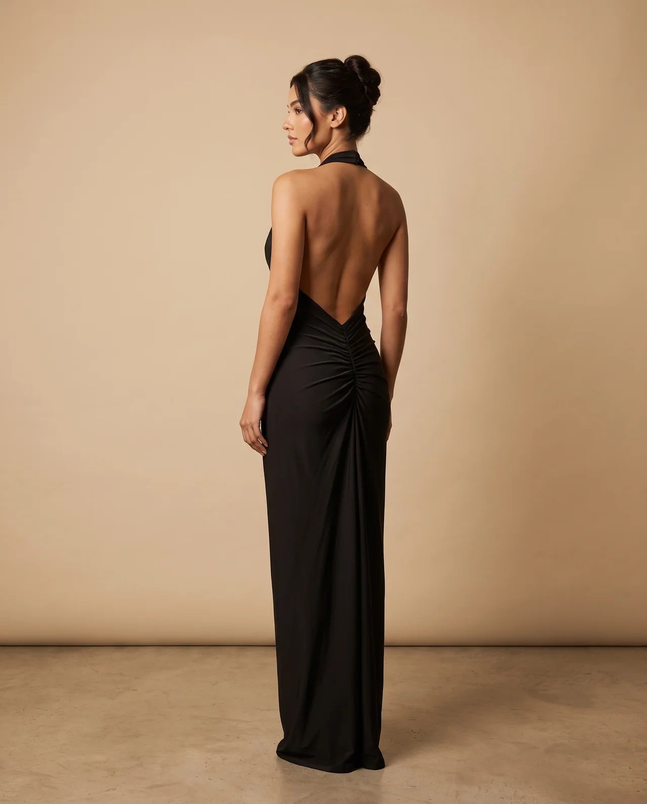 Silk Viora Dress | Where Timeless Elegance Meets Luxurious Silk
