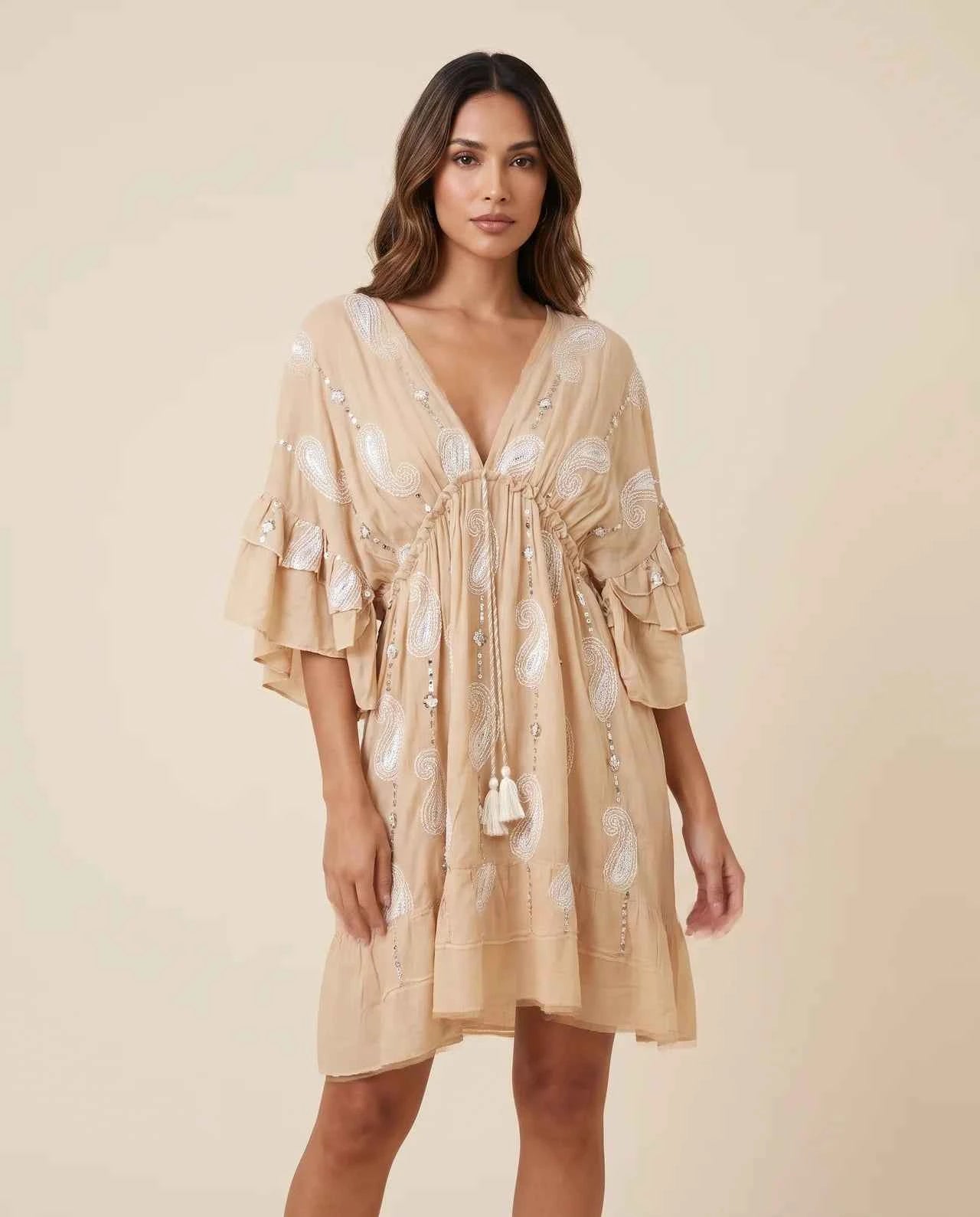 Vestido Azahara | La Elegancia Bohemia que Realza tu Belleza Natural