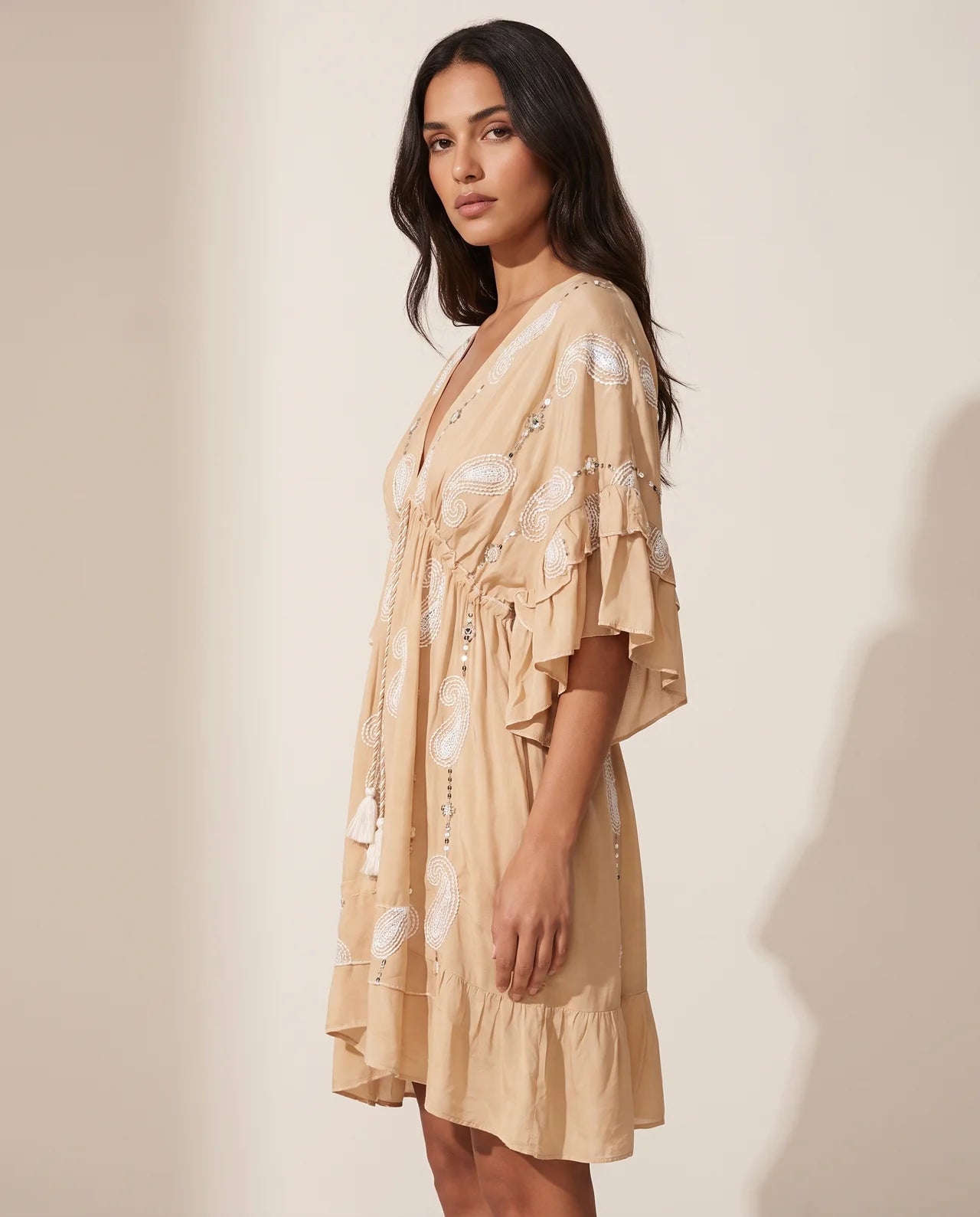 Vestido Azahara | La Elegancia Bohemia que Realza tu Belleza Natural