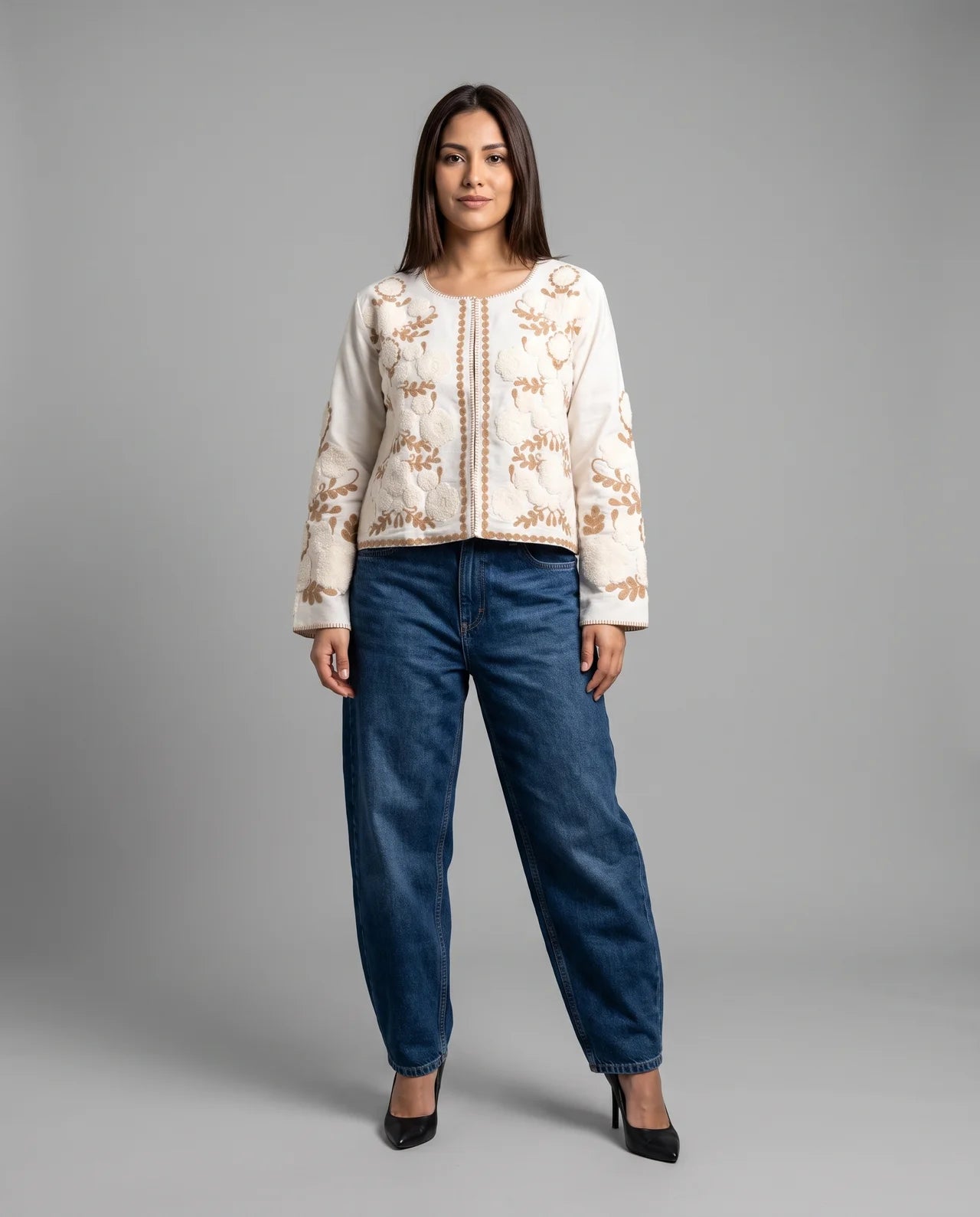 LÚA  Premium Cotton Jacket with Artisan Floral Embroidery in White & Blue or White & Beige