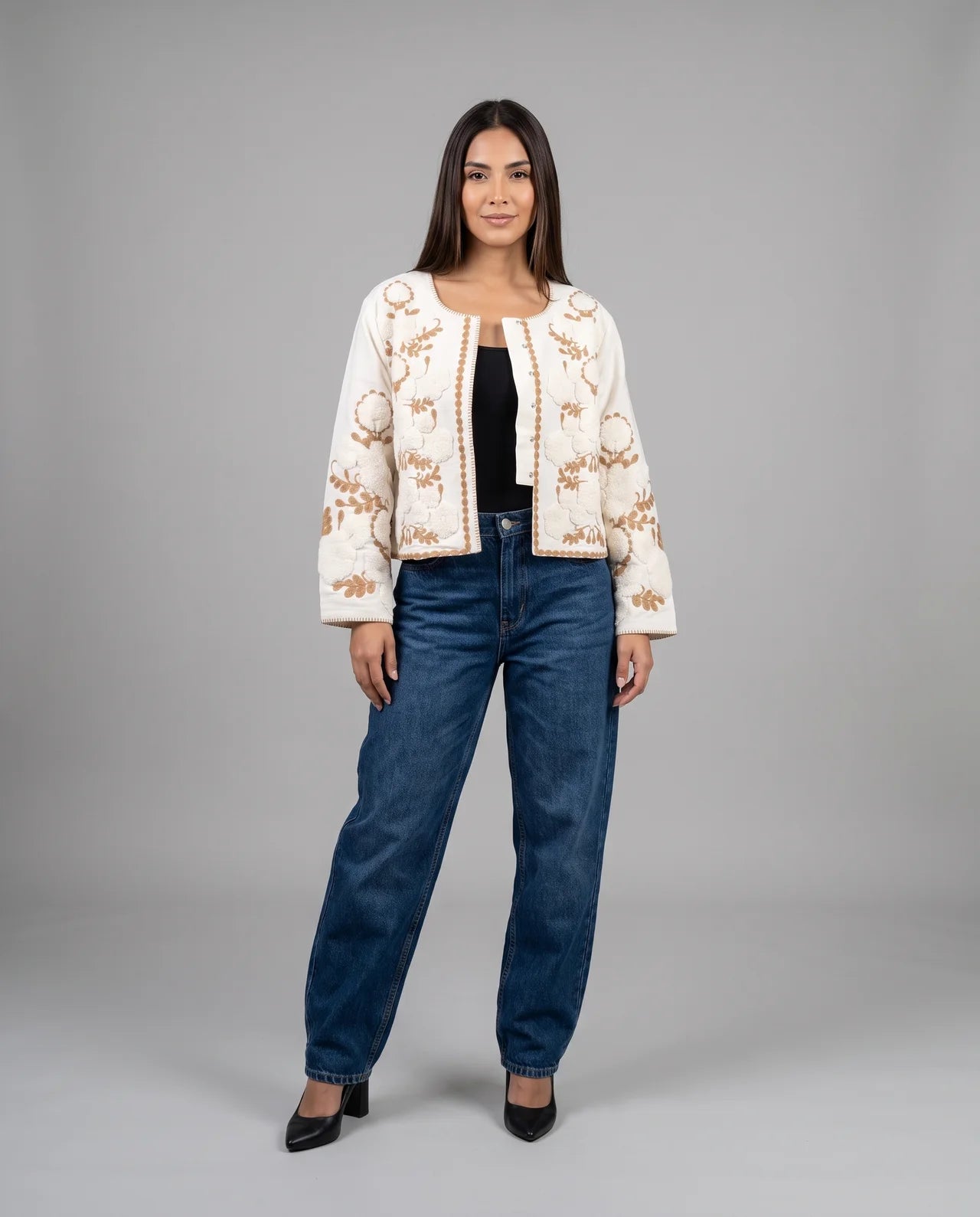 LÚA  Premium Cotton Jacket with Artisan Floral Embroidery in White & Blue or White & Beige