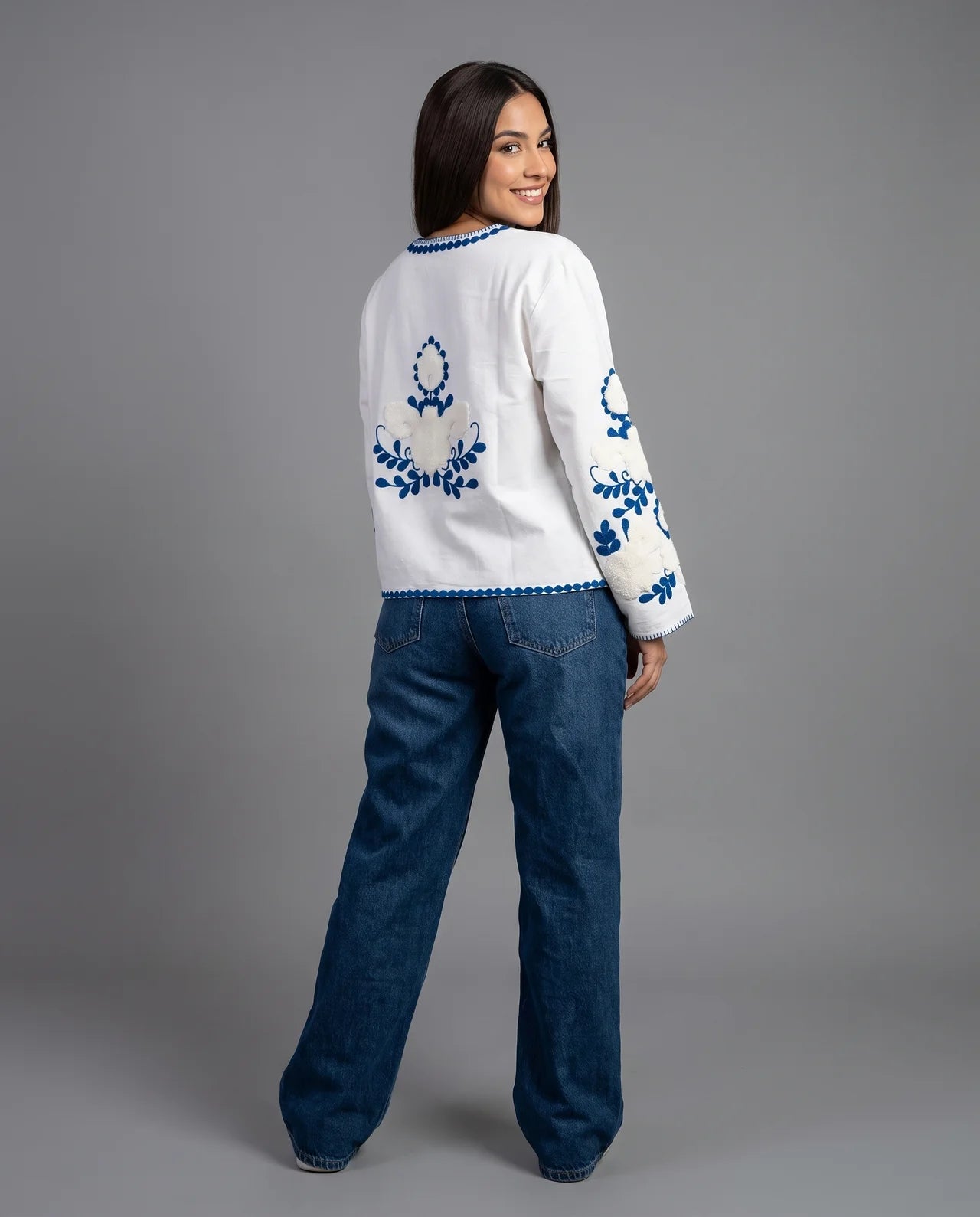 LÚA  Premium Cotton Jacket with Artisan Floral Embroidery in White & Blue or White & Beige