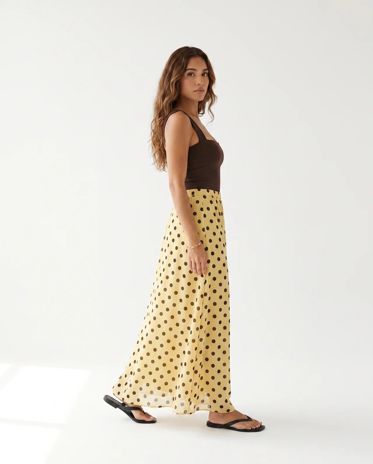 Falda Amélie | El Encanto de los Lunares con una Elegancia que Nunca Pasa de Moda