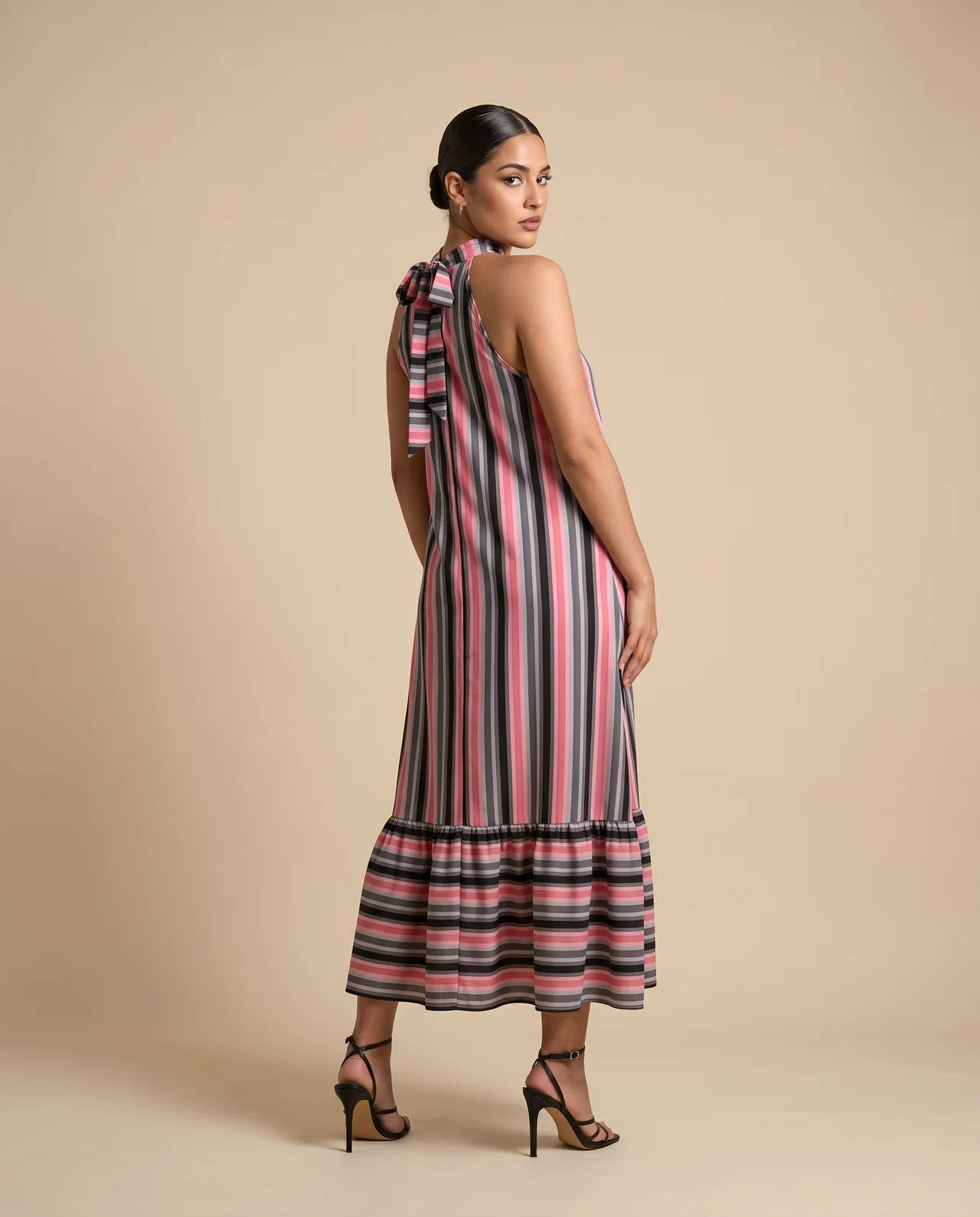 Vestido Aria | La Elegancia Atemporal que Realza tu Belleza Natural