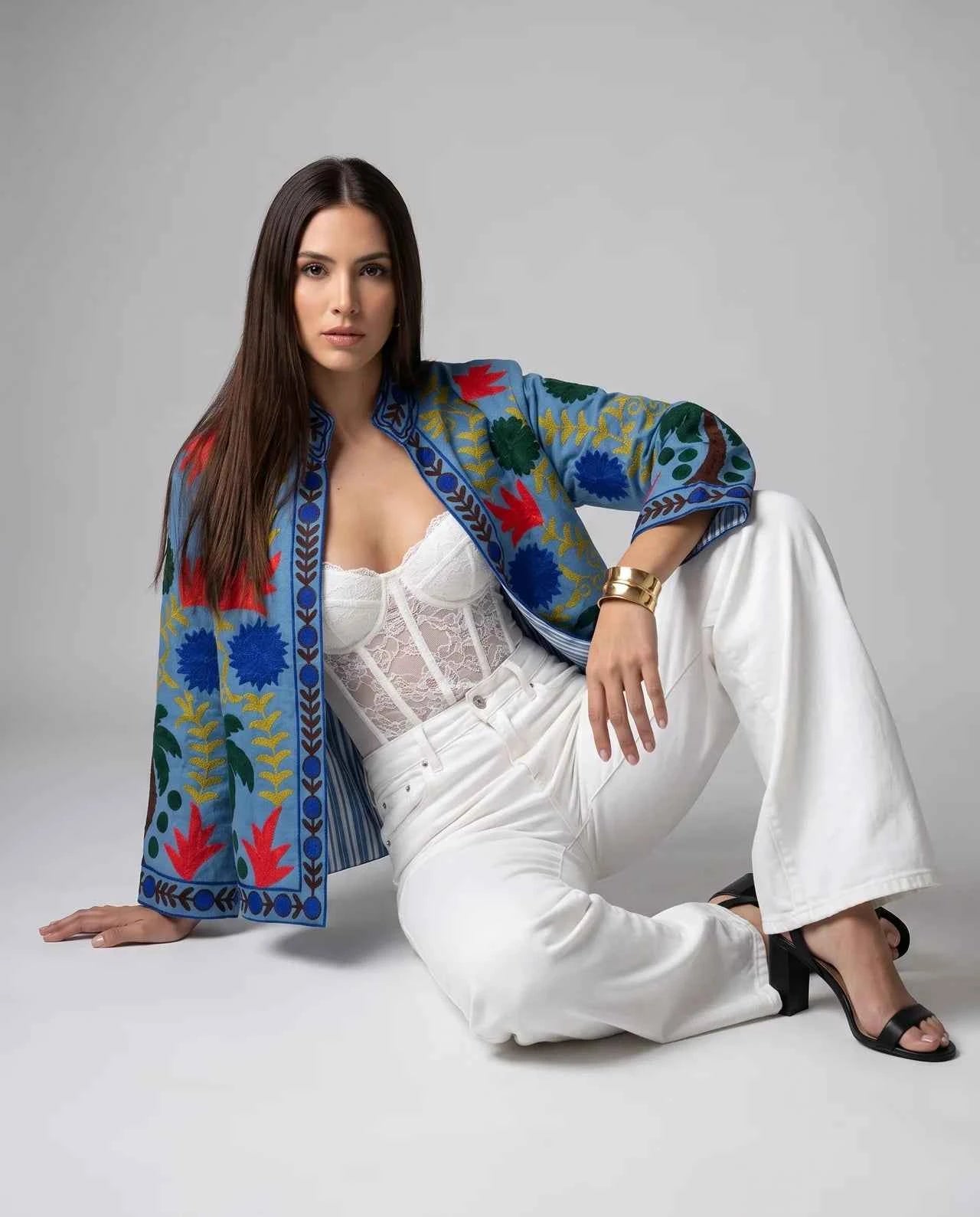 Moomal – Floral Embroidered Cotton Boho Jacket