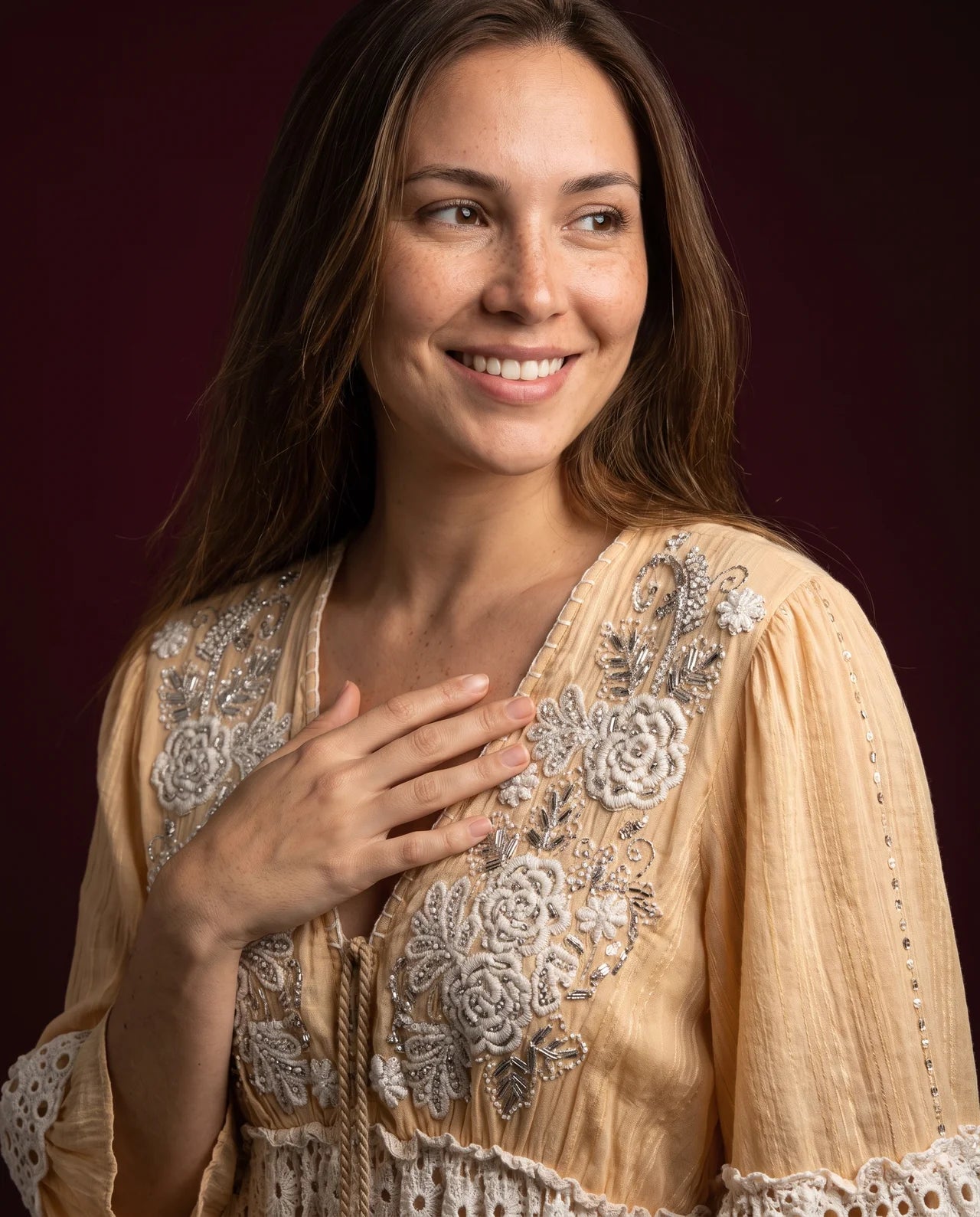 Yale Dress – Luxurious Wool Adorned with Handcrafted Sequins